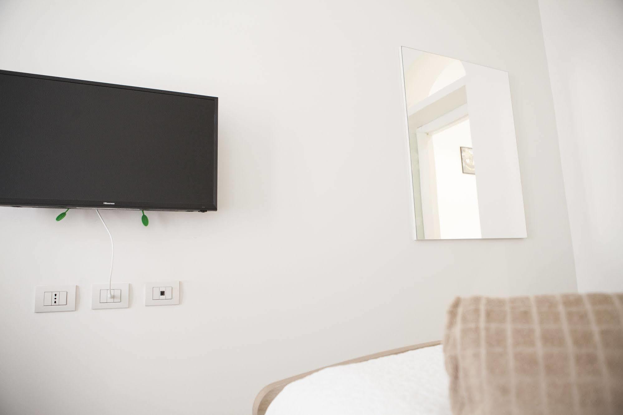 Alessia'S Flat - Buenos Aires Apartment Milan Bagian luar foto
